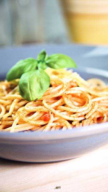 Knoblauch Tomaten Kräuter Spaghetti Rezept