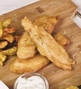 Fish and Chips im einfachen Knusperteig – finger-lickin’ good Food!