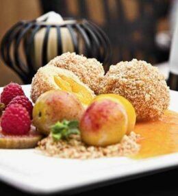 Kriecherl Knödel, wunderbar – Obst im Kartoffelteig, paradiesisch einfach und gut!
