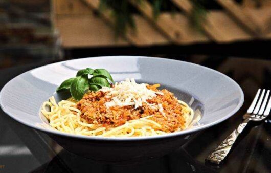 Spaghetti Bolognese Art des Hauses Rezept