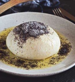 Gnocchi di lievito, Germknödel, Hefeknödel, mit Nougat-Füllung
