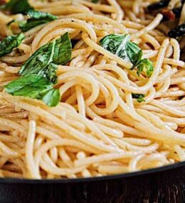 Spaghetti aglio e olio – der Klassiker schnell gemacht