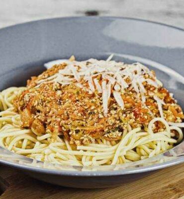 Spaghetti Gemuese Tofu Bolognese Rezept