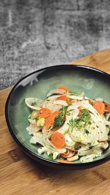 Fenchel Sellerie Salat, frischer Genuss zu jeder Zeit!