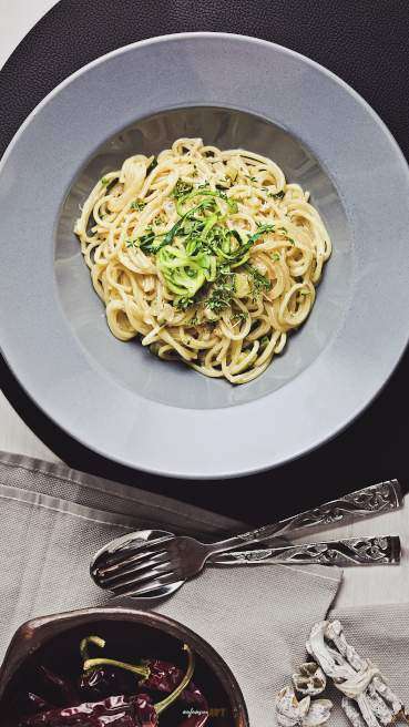 Spaghetti Zucchini Gorgonzola, herzhaft ohne Fleisch!