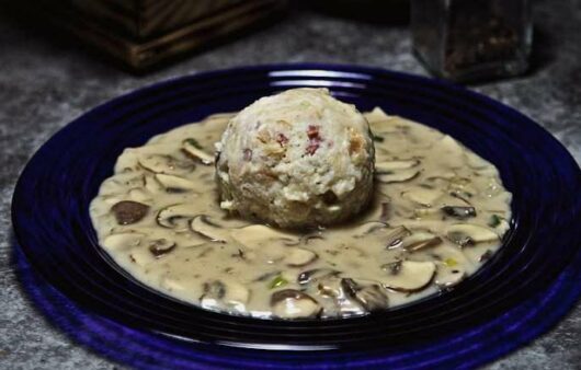 Speckknödel Champignon Soße Rezept