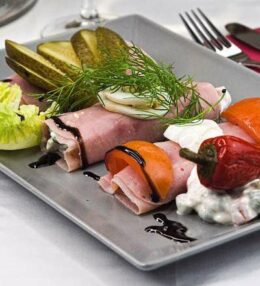 Schinkenrollen, klassisch mit Mayo, wunderbar einfach gezauberter Genuss!