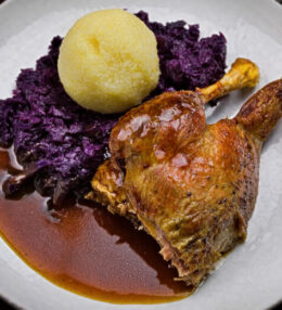 Ente mit Apfelfüllung, Mandarinen Rotkraut bringt den Genuss-Kick