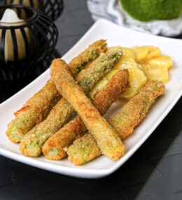 gebackener Spargel, ein Genuss für jeden Tag, Spargel vergoldet am Teller!