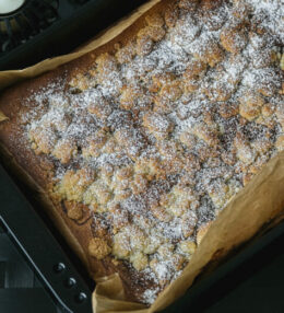 Zwetschgen Kuchen, marmoriert, mit Kriecherl und Streusel, absolut fabelhaft!