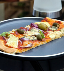 Schnelle Käse Pizza für den Hunger zwischendurch, absolut schmackhaft!