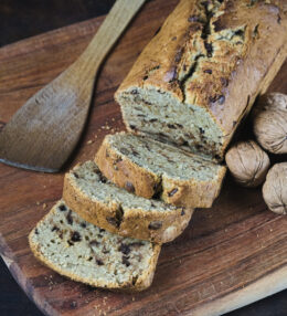 Bananenbrot, süss, saftig, knusprig, ein Genuss zum Kaffee oder einfach pur!