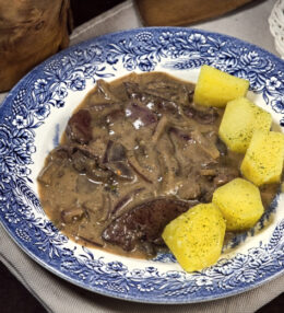 Ragout vom Reh, heute mit Herz und Leber, einfach, schnell und absolut gut!