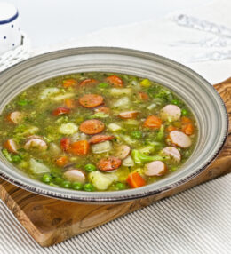 Gemüse Eintopf Rezept mit oder ohne Wurst, schmeckt, auch vegan möglich!