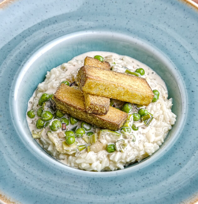 Risotto Zucchini Erbsen Tofu Rezept