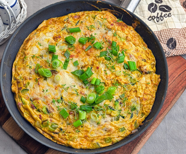 Zucchini Speck Omlette Rezept