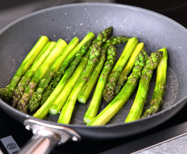 gruener Spargel Pfanne Rezept, Spargel Wissenswertes