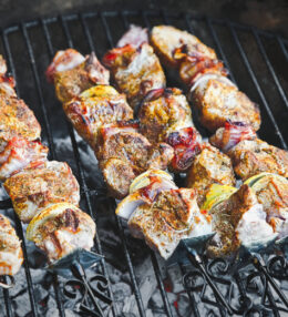 Einfache Spieße vom Grill, Genuss ist so einfach, Sommer, Sonne, Grillerei!