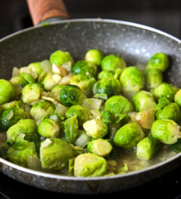 Kohlsprossen Rezept, Beilage aus der Pfanne, fertig in 20 Minuten, mag man oder nicht!