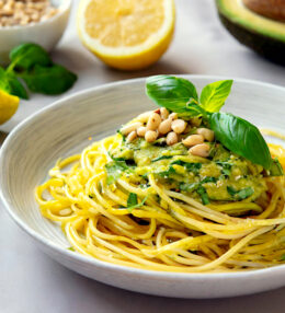 Spaghetti Avocado Zitrone, die absolut frische und fruchtige Pasta, fertig in 25 Minuten!