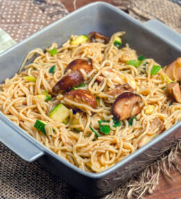 gebratene Nudeln mit Pilzen, wenn Nudeln übrig bleiben, 100% the best vom Rest!