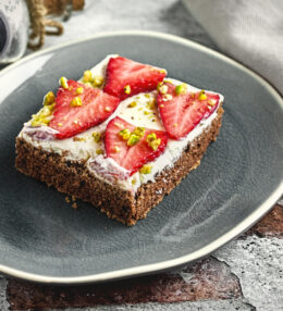 Erdbeerkuchen, der Traum mit Mascarpone und Pistazien, einfach so!