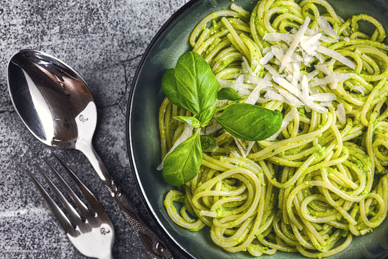 Pasta Avocado Spinat Pesto Basilikum Rezept