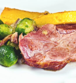 Surbraten mit Polenta, Kohlsprossen, einfach geniale Aromen, SLOWFOOD in 3 Stunden