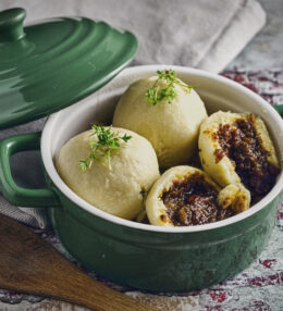Grammel Knödel, der Genuss aus Omas Kochbuch, ganz einfach in 50 Minuten gemacht
